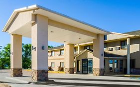 Quality Inn Great Bend